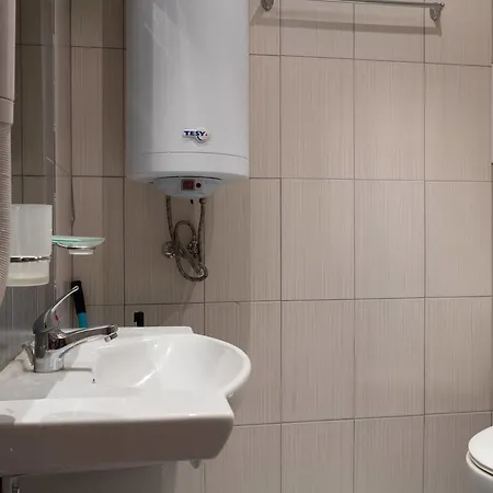 ❤ Quite Studio With Balcony & Kitchen Avalon❤sh❤ Apartment